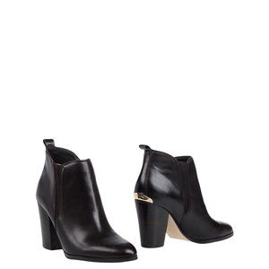 Michael Kors "Brandy" Ankle Boot - 8M